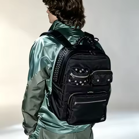Porter Style Rivet Nylon Chain Backpack Large Capacity Unisex Portable Street Style Daypack for Comm