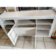 Meja tv minimalis lebar 150cm