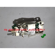 HINO FC8.8 , FC8.7 , KM777 DOOR LOCK PASSENGER SIDE (RIGHT SIDE)
