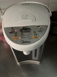 Midea 電熱水壺