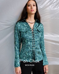 Fah Chak Woman Bruce Satin Shirt Python Prin เสื้อลายงู เสื้อสีเขียว