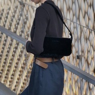 【 日本直送　名牌中古包 】LOEWE ロエベ ショルダーバッグ ブラック ロゴ ベロア vintage ヴィンテージ オールド eck8fg