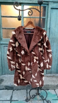 Paradis義大利不規則菱格紋皮草