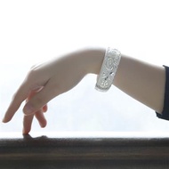 S9999足银开口雕花纯银宽版手镯 莲花复古洋气银手镯男女银饰品1S9999 Foot Silver Opening Engraved Sterling Silver Wide Edition（che