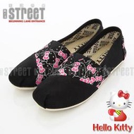 【街頭巷口 Street】Hello Kitty 凱蒂貓 可愛大頭KT滿版風 休閒布鞋 K915129BK 黑色