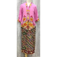 welovekebaya Nyonya Kebaya Set (8 Years Old)