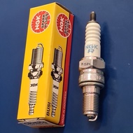 Honda CB 400 / Silverwing / Piaggio X10 500 / Daelim B-bone 125 NGK Spark Plug CR7EH-9