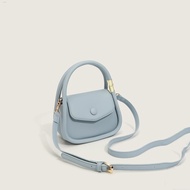 Zaraฝึกหัดกระเป๋าผู้หญิง2023ใหม่ขนสัตว์กระเป๋าสีแดงเข้าได้กับทุกชุดขนแกะกระเป๋าคนส่งเอกสารของผู้หญิง