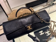 Chanel 黑色蜥蜴皮金鏈手袋