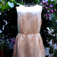 90% new non-cream dress, product of Goelia dress_si outfit_si