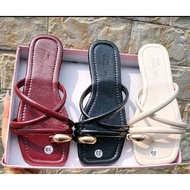 Soft and comfortable leather slippers 7777