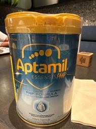 Aptamil essensis PHP 900g