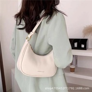 half moon handbag half moon bag White Half-Moon Underarm Bag - Crescent Shape Messenger Bag 2021 New