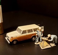 海洋堂 × 固力果20世紀懷舊微型場景系列: 1967-75年Toyota FJ55V  Land Cruiser