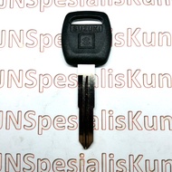 Suzuki APV Car Key Material Right