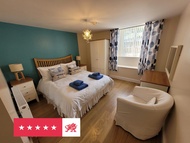 Llys Bach 2 bedroom apartment at Llys Aeron