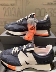 👟「Brand New」 Niko and x New Balance 327 灰藍 男女同款