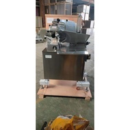 Brand new heavy duty industrial Meat Slicer  ( Floor Type )