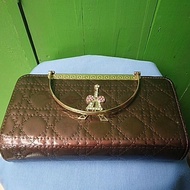 Preloved Wallet