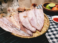 Khô mực nguyên con Vũng Tàu khối lượng 250g hàng tốt mới nhat loại 1.thịt mực ngọt ngon daichất lượ