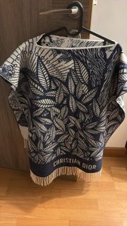 Christian Dior 披肩（有單） 100%Cashmere