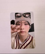 Stray kids Lee know 小卡