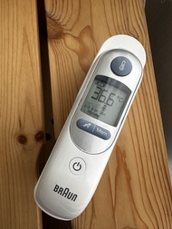 Braun ThermoScan 紅外線耳溫槍