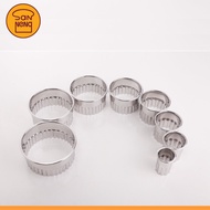 [Taiwan SANNENG] 8 pieces Stainless Steel Flutted Round Cutter Scones/ Dough/Donut/Dumpling skin cut