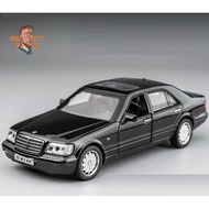 1: 32 Benz Benz S-class W140 Alloy Car Model Exquisite Model Car Sound Light Door Opening Toy
