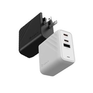 亞果元素 P67 GaN 67W 三孔快速電源供應器