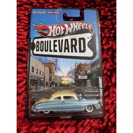 Hot Wheels Boulevard 52 Hudson Hornet