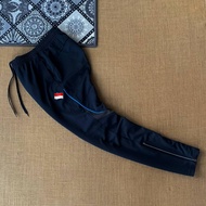 Pants size M (30-32) like new 100% original 050925R R R