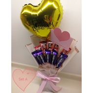 Sejambak Bunga Coklat dengan Belon Foiled Love Heart 10 inci Chocolate Flower Bouquet with 10 inch L