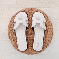 Sandal selop wanita h hermes - sandal teplek remaja murah terbaru kekinian- sendal slip on hermes - sandal selop murah wanita bisa cod- sendal wanita hak rendah -sandal remaja - sendal andin - sendal kekinian - sandal croco -sandal murah -Bisa cod