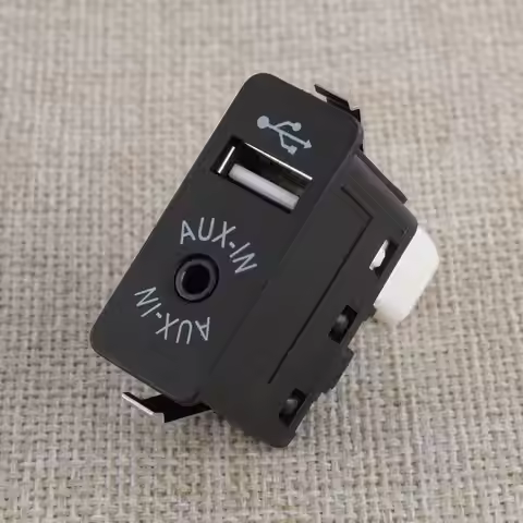 9237653 AUX Input Socket Switch USB Fit For BMW E81 E87 E90 F10 F12 E70 E82 F10 84109237653