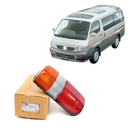 เสื้อไฟท้ายข้างซ้าย สำหรับรถตู้ Toyota Hiace LH 112-114 RZH ปี 1989-2004 จำนวน 1 ดวง (ข้างซ้าย)