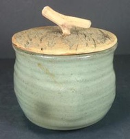 《茁壯啟業 》茶碗 作者:史嘉祥 K260 尺寸：10x8.5