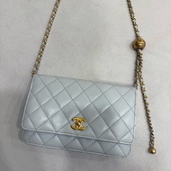Chanel WOC 金球WOC 灰色 高級灰色 專櫃14萬 新款 淺灰色肩背包 側背包 香奈兒