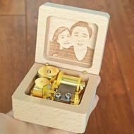Handmade Wooden customized engraved photo Happy 10th wedding anniversary gold Color windup music box