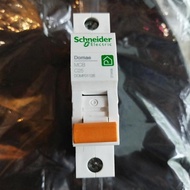 MCB (Mini Circuit Breaker) Domae Schneider 25A 25 Ampere Amper 1 Pole