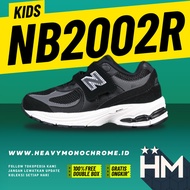 Sepatu Sneaker Anak Kids New Balance 2002R Black White 2002BK (24-35)