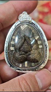 龍婆坤 2542年 命運必打佛