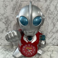 39公分 16吋 奧特曼鹹蛋超人電池供電鬧鐘 JF315A 圓谷製作公司復古桌鐘（輕微使用痕跡）2ndckp  rttckp 2285 39cm 16 Inch Ultraman Battery Po