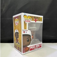 Funko POP Basketball : Chicago Bulls - Michael Jordan (3 times in a row) #222