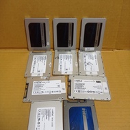 Ssd CRUCIAL 250/256Gb Serial sata 2.5 inch second hand normal