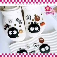 ตัวติดรองเท้า Crocs Jibbitz ลาย black chocolate 1 เซ็ท จำนวน 9 ชิ้น ตกแต่งรองเท้า สินค้าพร้อมส่งจากไ