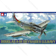 TAMIYA 1/48 Douglas A-1H Skyraider U.S. Navy 61058