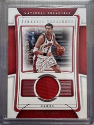Toni Kukoc/99 (Bulls/Hawks) Panini NBA 2022-23 National Treasures