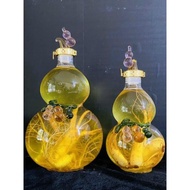 Feng shui gourd-shaped glass wine decanter