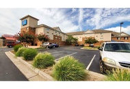 Motel 6 Richmond, VA - I-64 West